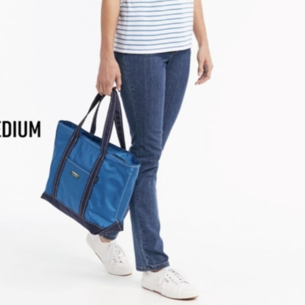 L.L Bean Everyday Lightweight Tote - Picture 3 of 6